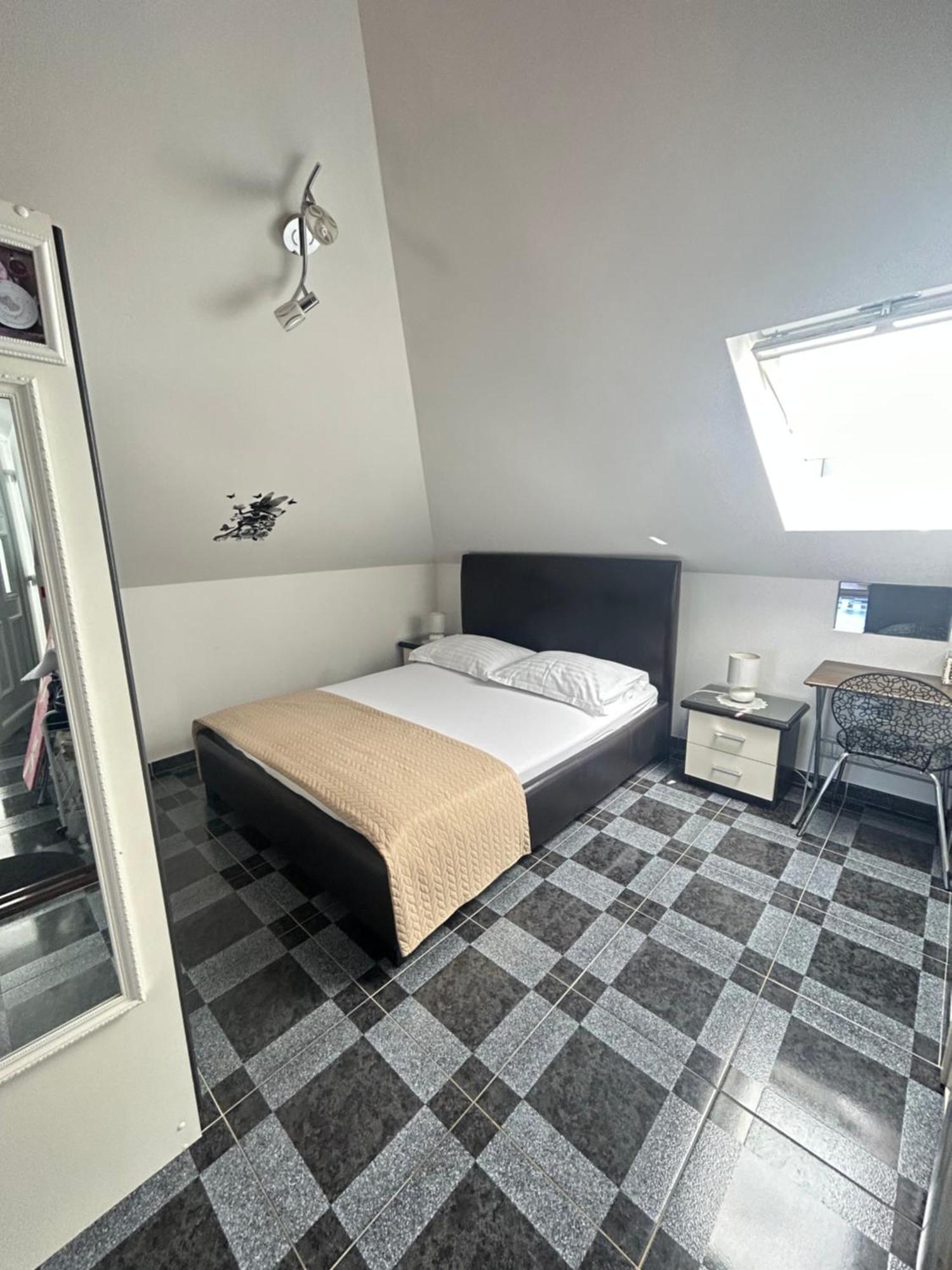 Apartments Sanda 2 Promajna Luaran gambar