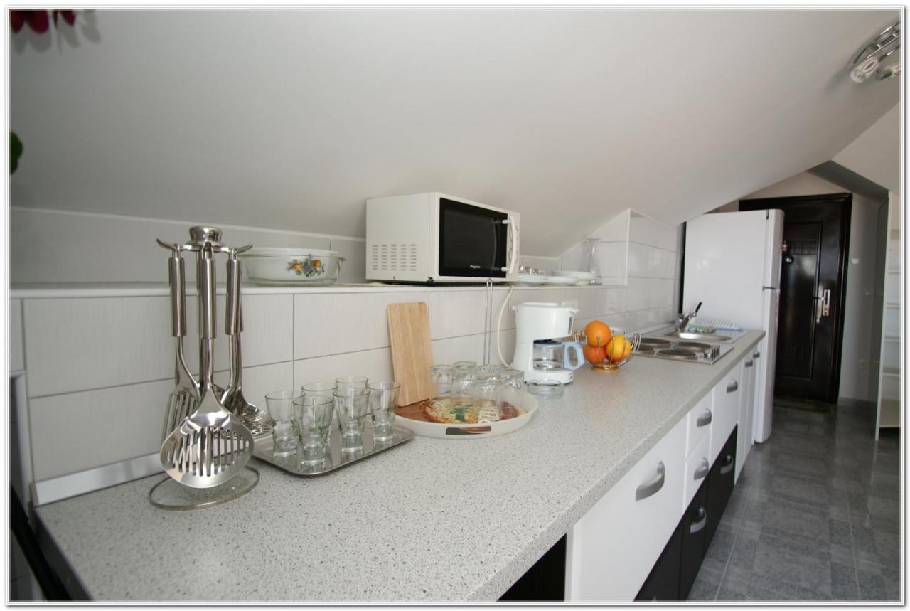 Apartments Sanda 2 Promajna Bilik gambar